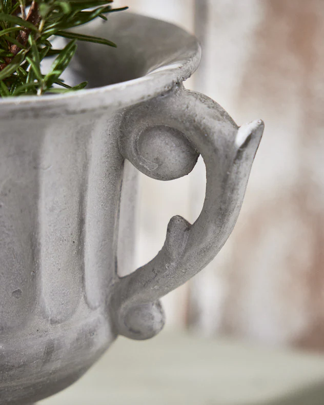 Arcadia Large Plant Pot - Image 4