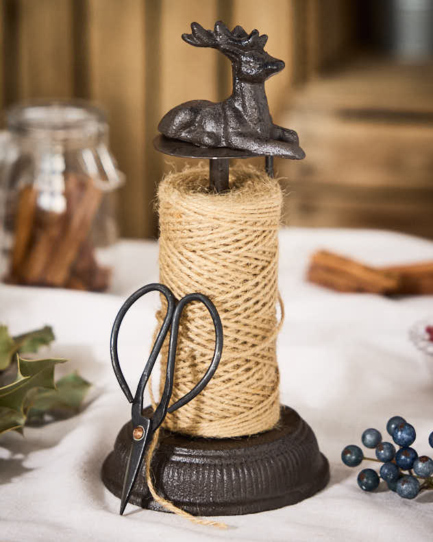 Cast Iron Stag Garden String Dispenser with Scissors - Image 4