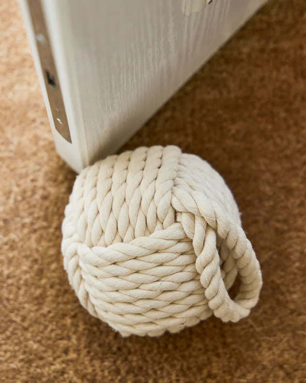 Cream Jute Rope Doorstop - Image 3