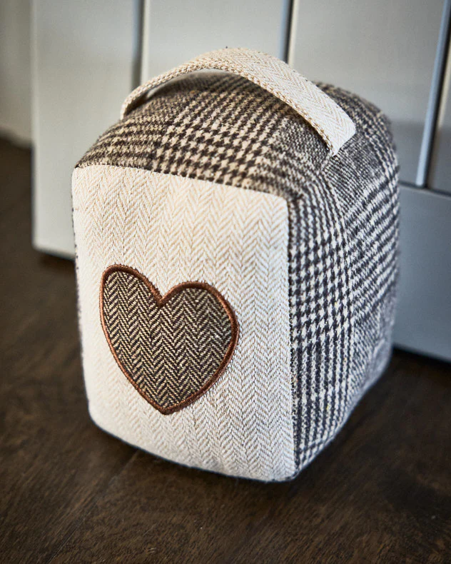 Delphina Heart Door Stop - Image 3