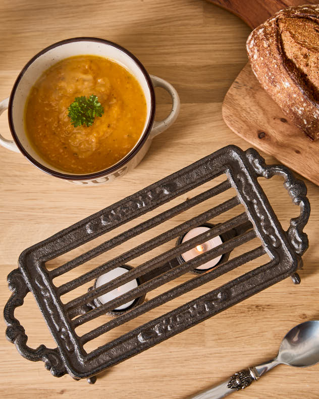 Cast Iron Hot Plate with Double Tealight Holder - Image 3