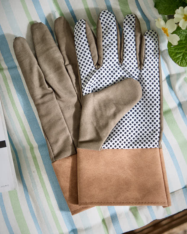 Khaki Gardening Accessories Gift Collection - Image 4