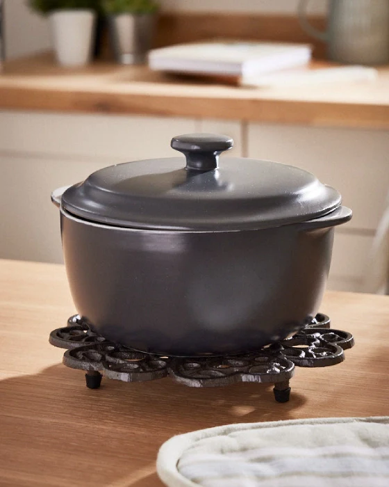 XL Farmhouse Cast Iron Trivet - Image 3