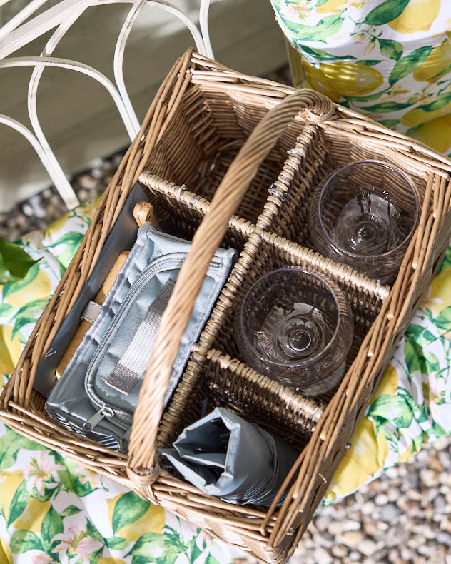 G&T Alfresco Picnic Hamper Basket - Image 10