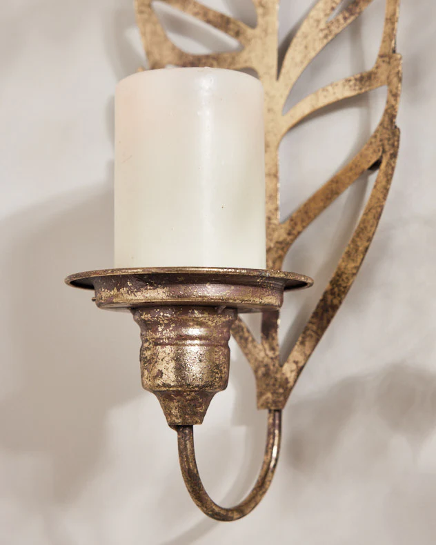 Gold Leaf Wall Mounted Sconce - Image 4