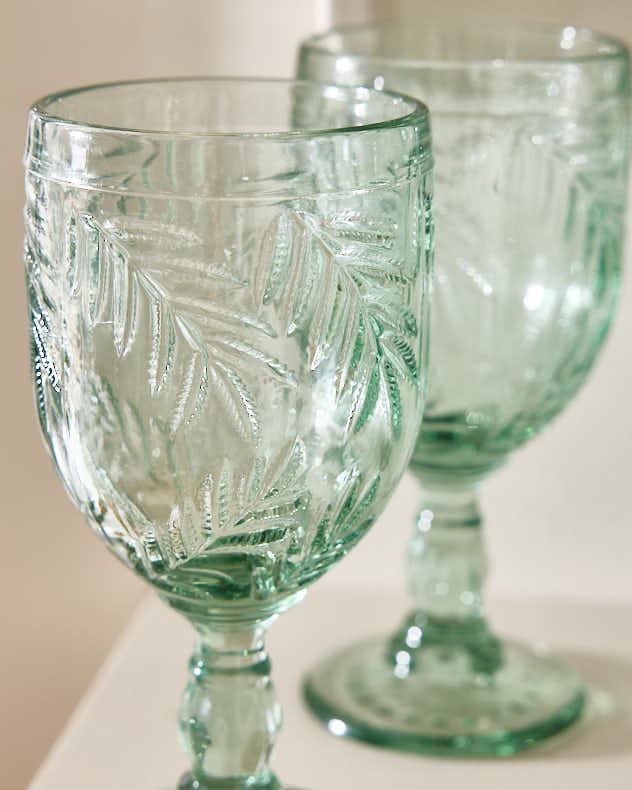 Laurier Leaf Set of Wine Goblets - Image 7