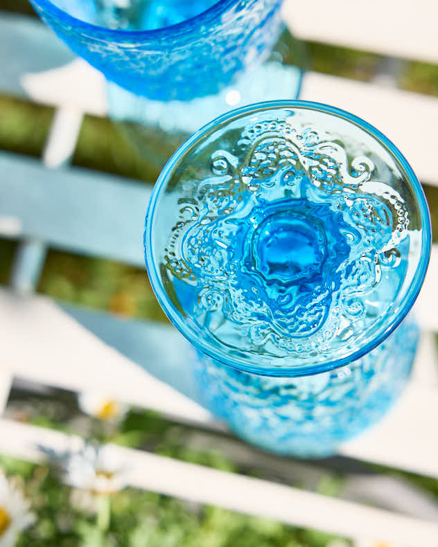 Lugo Paisley Bright Blue Wine Glass - Image 3