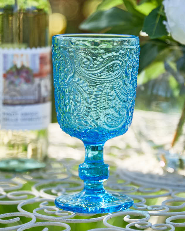 Lugo Paisley Bright Blue Wine Glass - Image 5