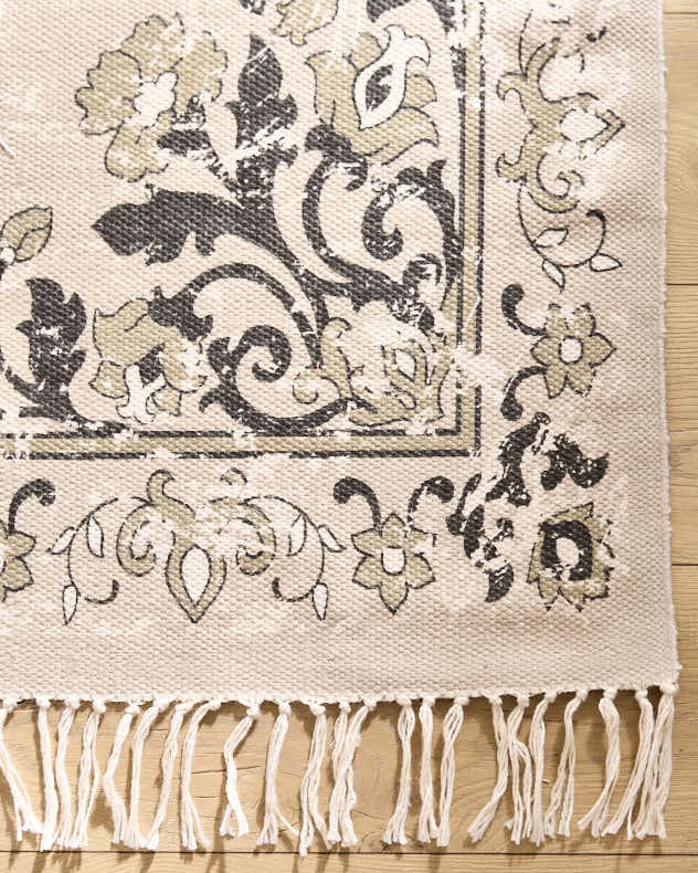 Nostell 160x230cm Botanical Rug - Image 3