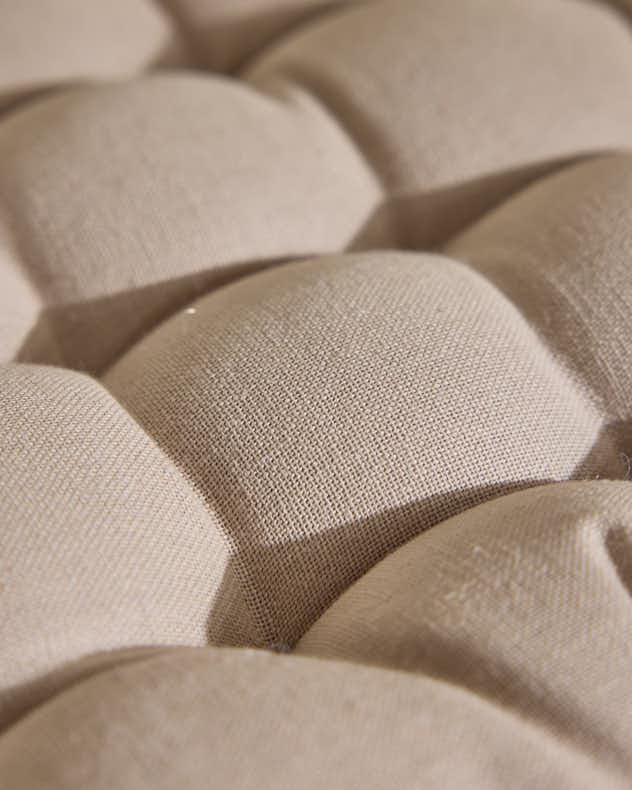 Saint-Cloud Quilted Indoor Bench Cushion - Image 4