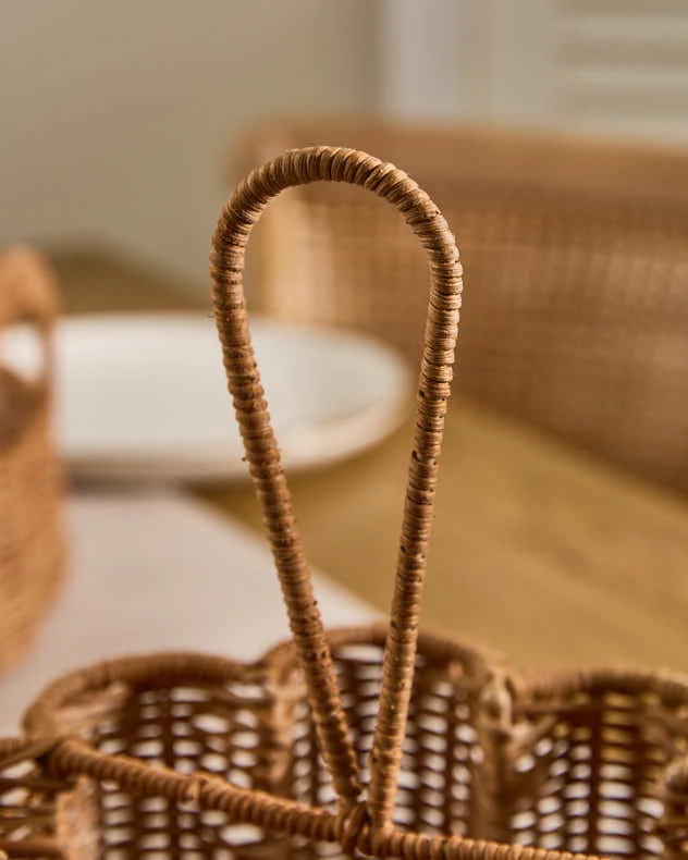 Scalloped Cutlery Caddy - Image 5
