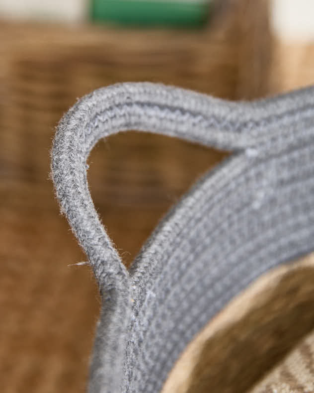 Seagrass Grey Stripe Basket - Image 3