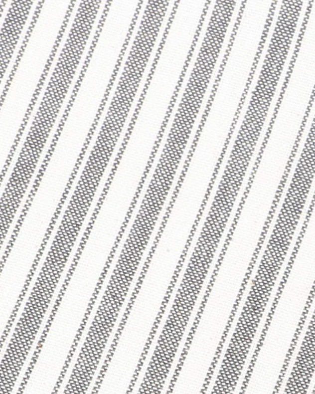 Set of 2 Grey Stripe Fabric Napkins - Image 5