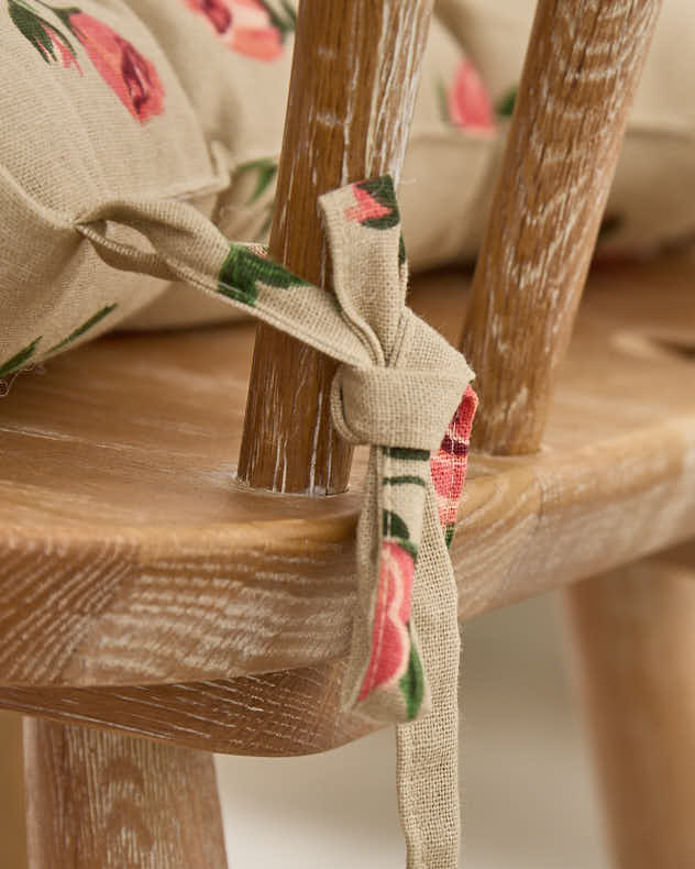 Set of 2 Vintage Rose Indoor Seat Pads - Image 3