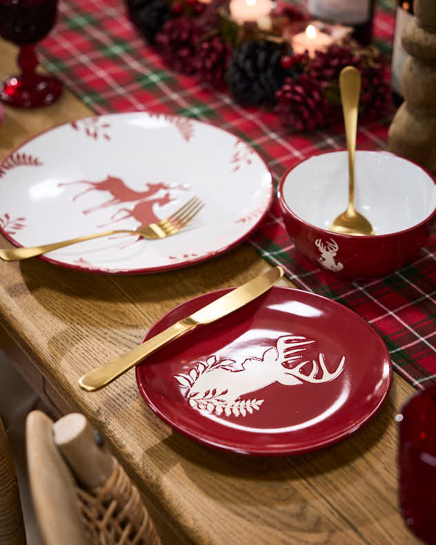 Cranberry Stag Bowls - Image 3