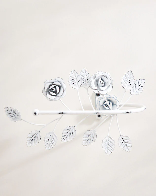 Set of 2 White Leaf Curtain Tie Backs - Image 4