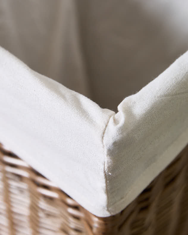 Wicker Laundry Basket with Partition - Image 5