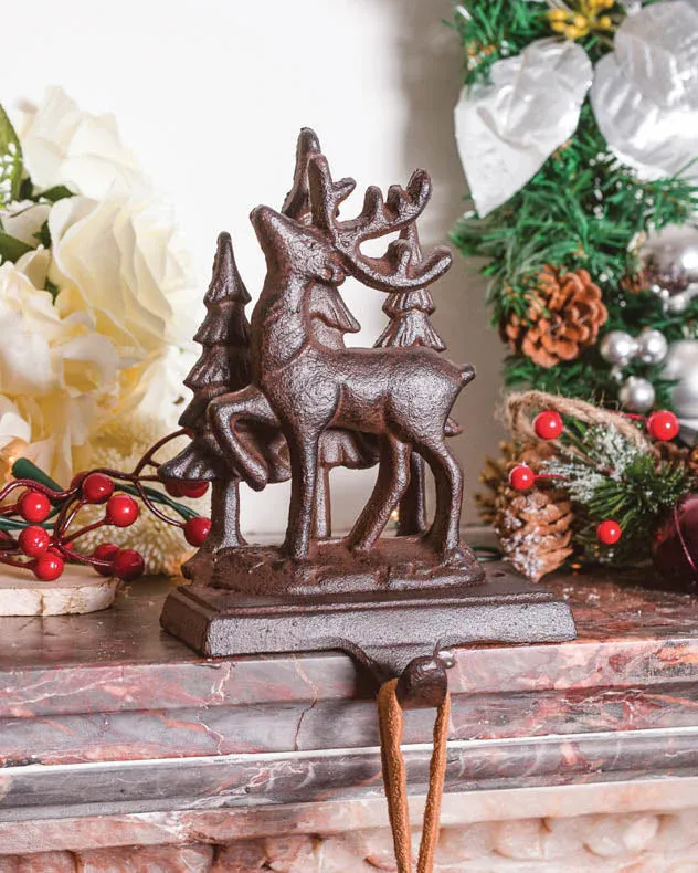Reindeer Christmas Stocking Holder - Image 3